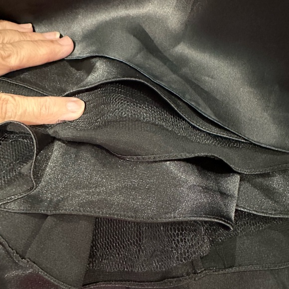 Mikahl Aghal Black and White Sequin and Silk Cocktail Dress - Picture 6 of 8